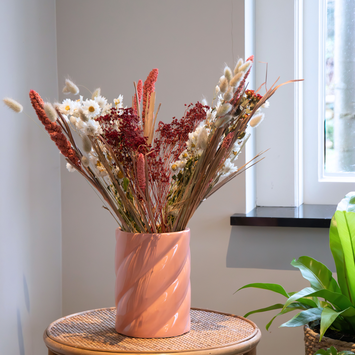 Flori uscate - Bouquet 'Trendy Lady in Red' - Buchet - Roşu